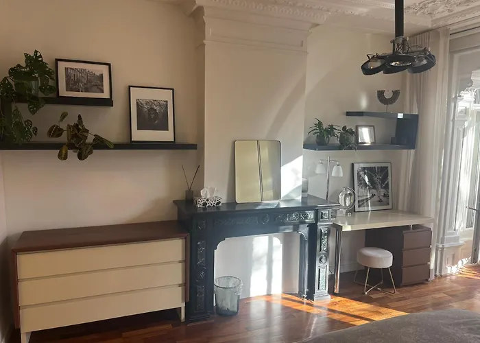 The Elegant Apartman *