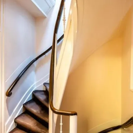 Apartment The Elegant *